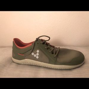VivoBarefoot Men’s Running Shoes